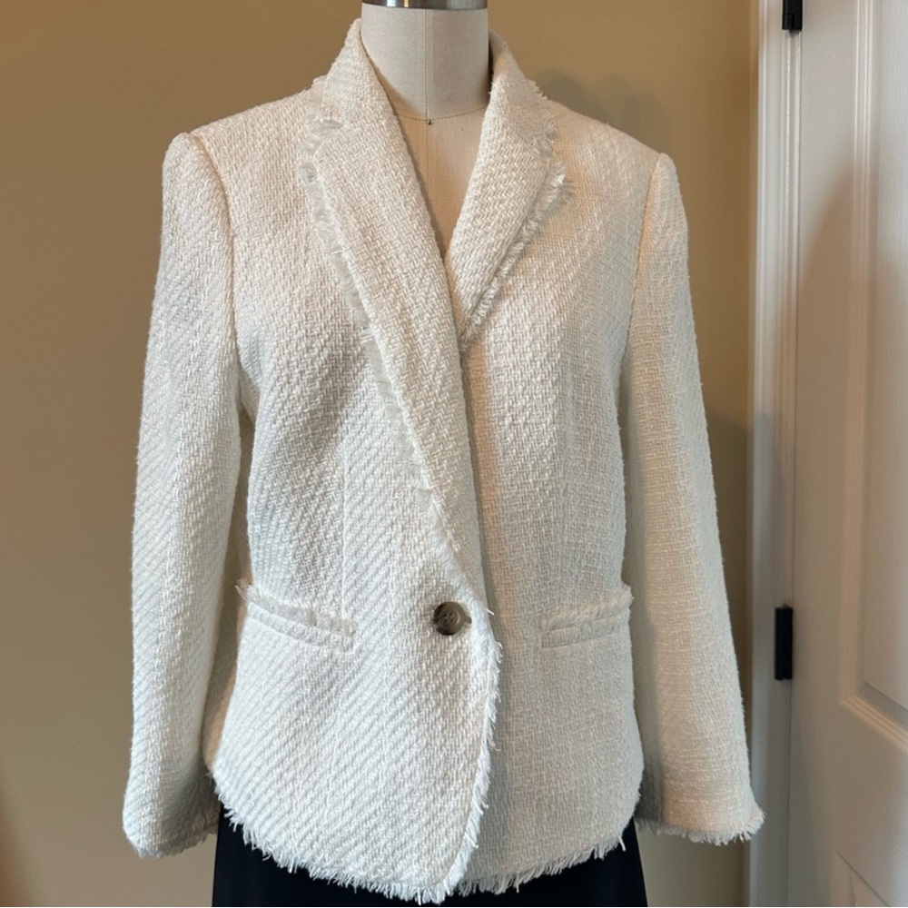 NWOT Ann Taylor Textured Cream Blazer